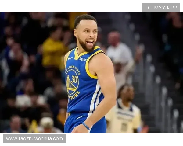 微笑刺客与库里：追梦勇士的控卫之道与得分型控球后卫的魅力解析